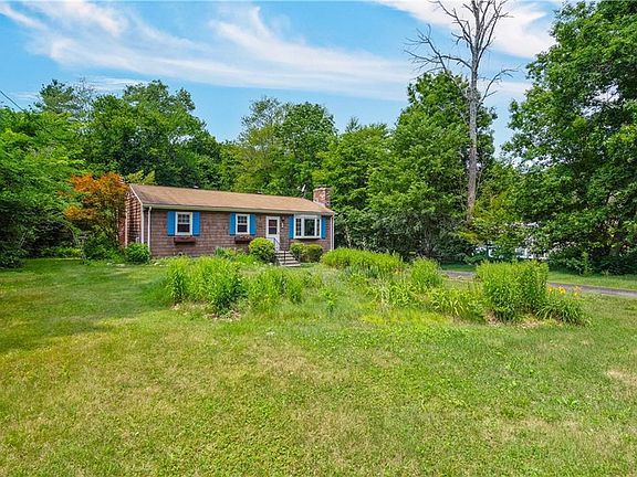 4th image of 501 Steere Farm Rd