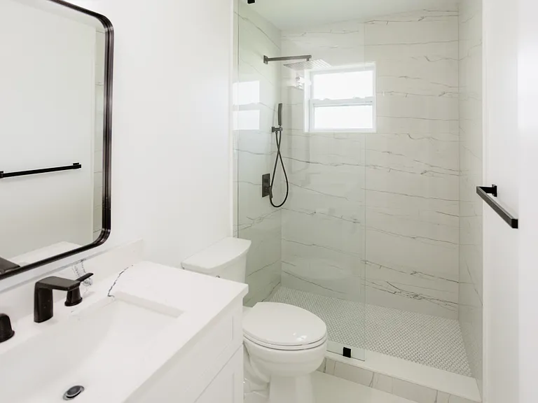 4409 Empress St — Photo 11