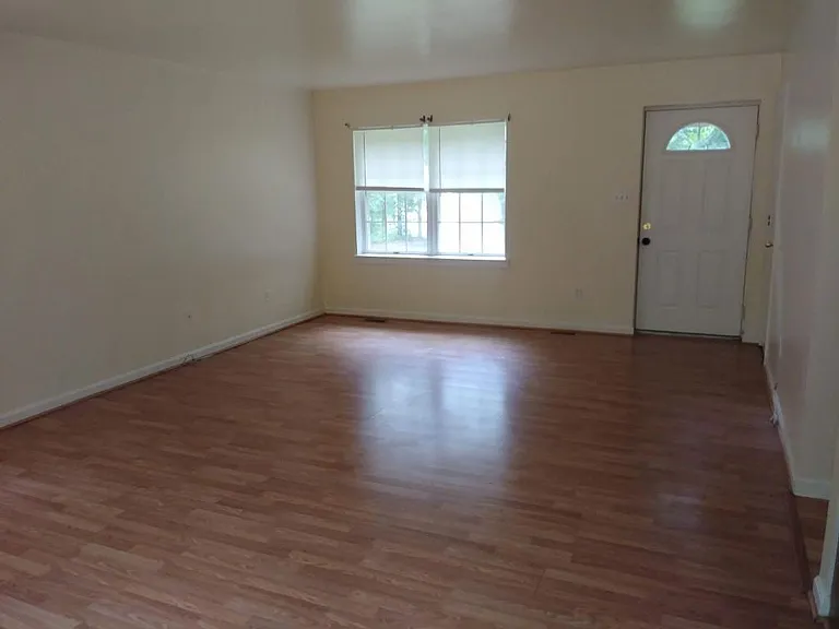 959 Swan Ln — Photo 28