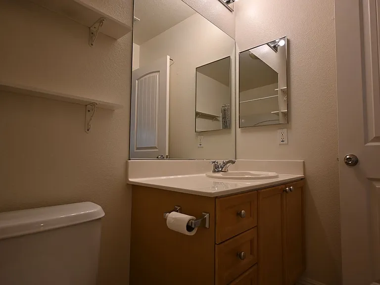 5472 Overlook Valley St — Photo 39