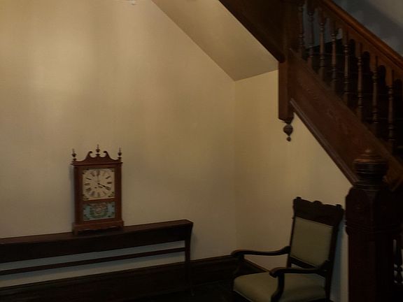 3rd image of 1213 Summit Ave