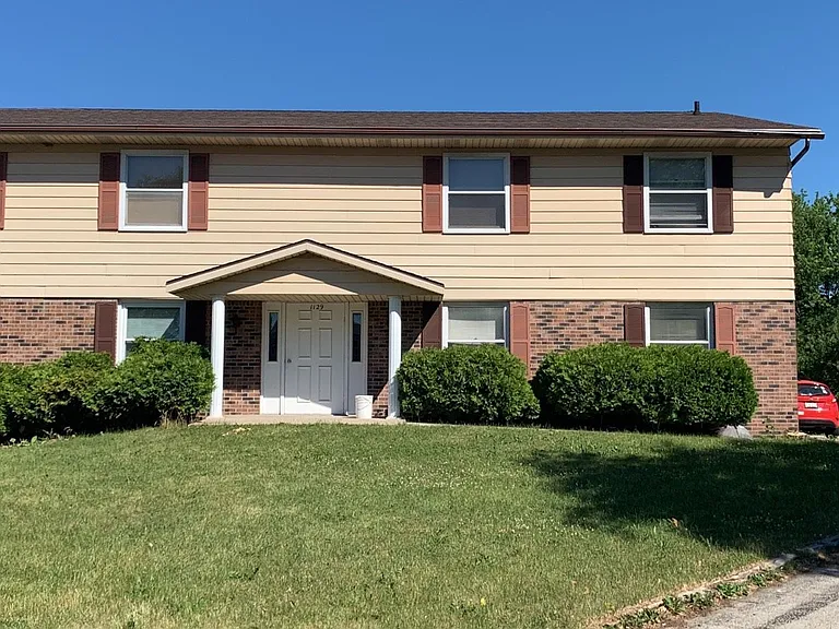 1129 Primrose Ct — Photo 1