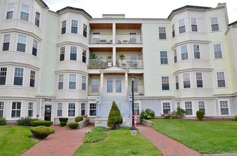1st image of 15 Park Ave Unit 406
