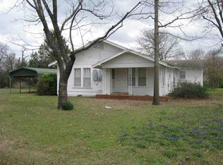 840 N 4th St, Hugo, OK 74743