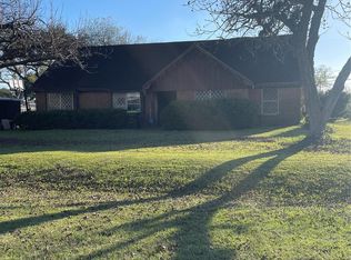 1202 Westgate Dr, Wharton, TX 77488