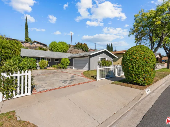 19845 Steinway St, Santa Clarita, CA 91351