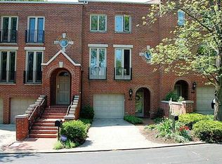 220 Schenley Rd, Pittsburgh, PA 15217