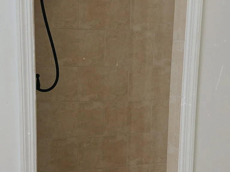 17 S College St #17A — Photo 16