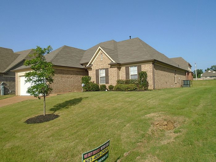 2nd image of 2288 Southern Woods Dr