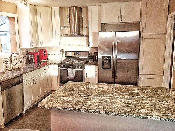 Remodel kitchen with granite