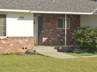 6590 N Jackson Ave, Fresno, CA 93710