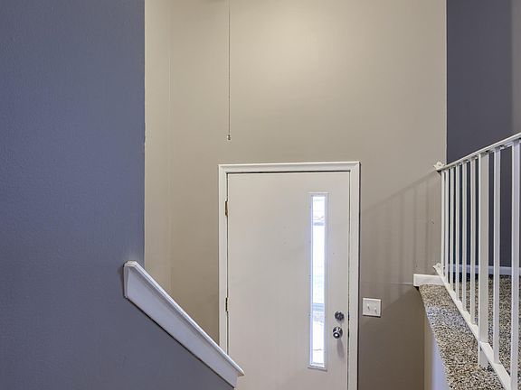 3rd image of 15 Cypress St