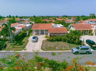 277 Camino Del Almacigo, Dorado, PR 00646