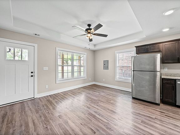 5th image of 528 Poston St APT A