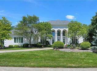 4878 Deer Ridge Dr S, Carmel, IN 46033