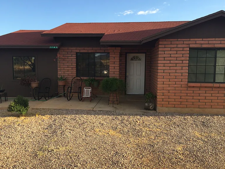 1141 Calle Carmelita — Photo 1