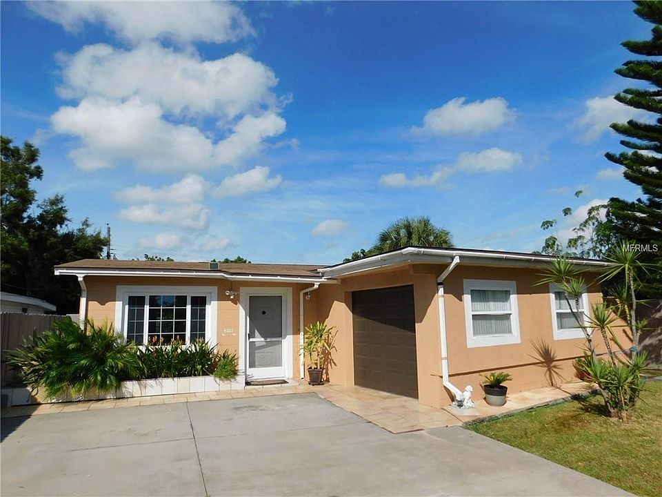 1st image of 4221 69th Ave N