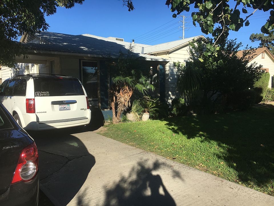 2nd image of 437 W D St