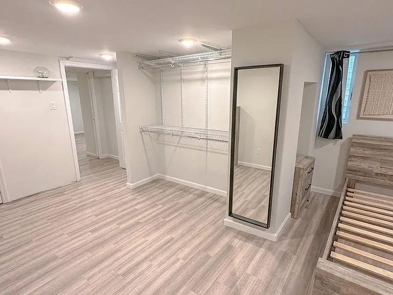 221 Jane St #1 — Photo 6