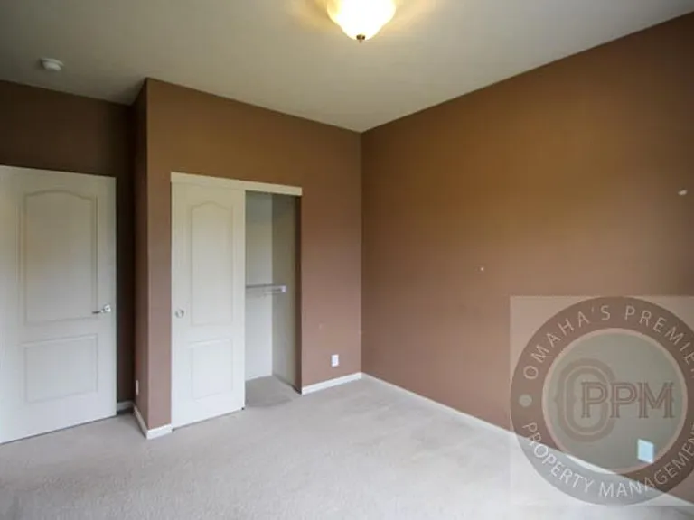 809 Lake Tahoe Dr — Photo 28