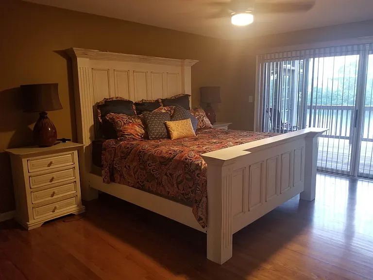 Waters Edge Dr — Photo 19