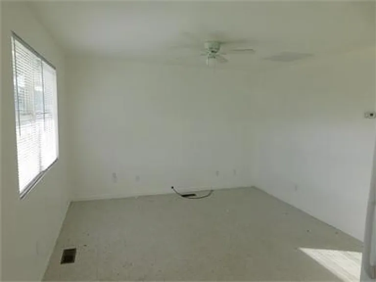 101 Bailey Mdws — Photo 12