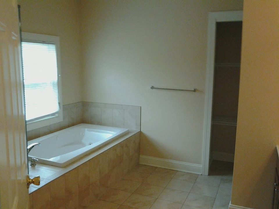 Mstr Bath
