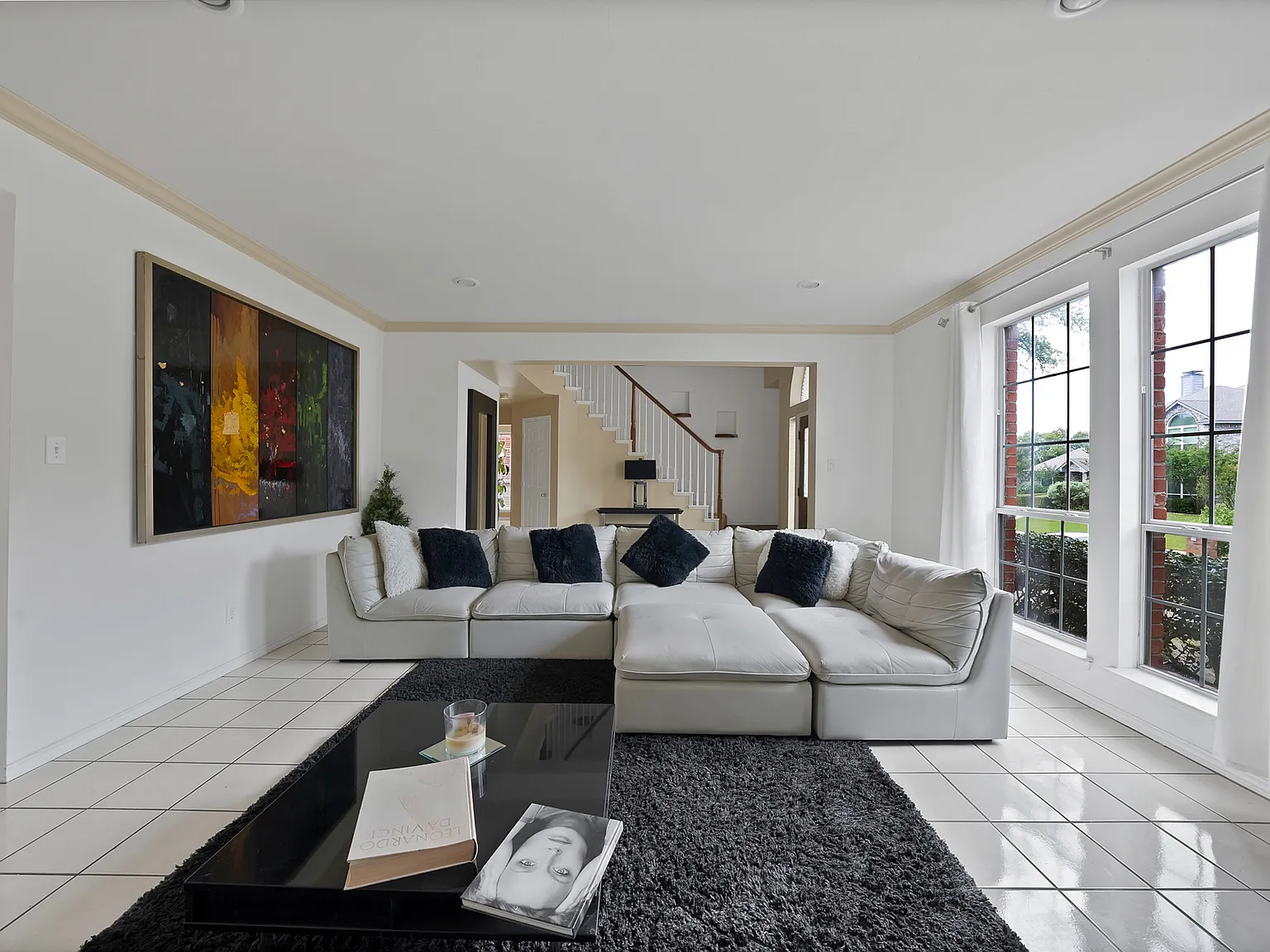 5 bed, 3584 sqft, $4,000 — Photo 4