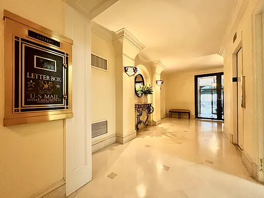 Rented by SERHANT. | media 30