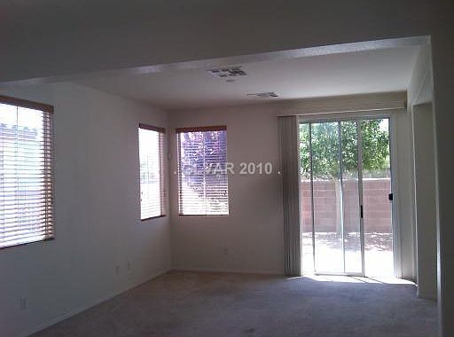 4th image of 9859 Travis Lake Ct