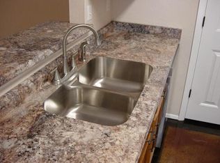 504 Matterhorn St, Cedar Hill, TX 75104