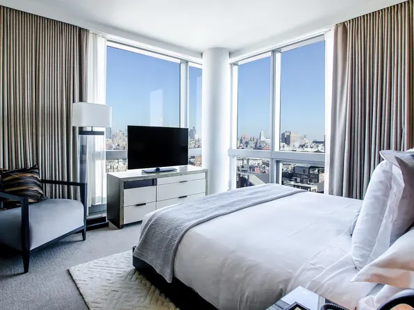 246 Spring Street image 1 of 9