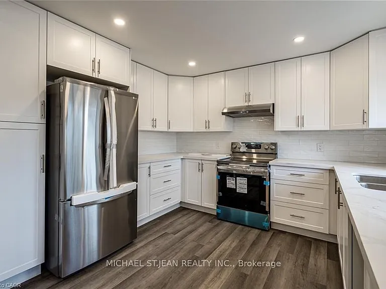 395 Paling Ave — Photo 15