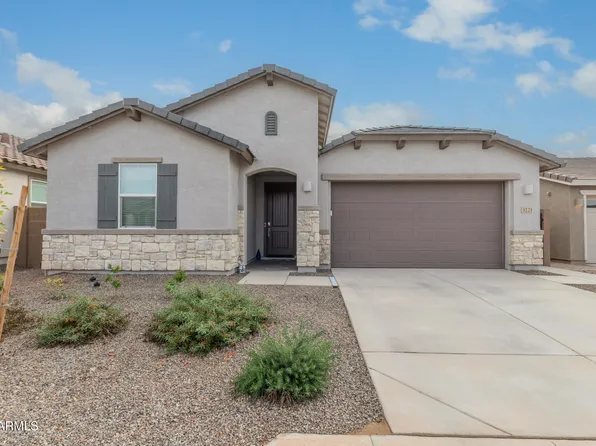 3221 E Ranchhand Drive, San Tan Valley, AZ 85140