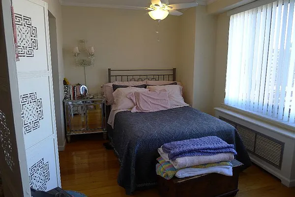 Rented by Corcoran | media 12