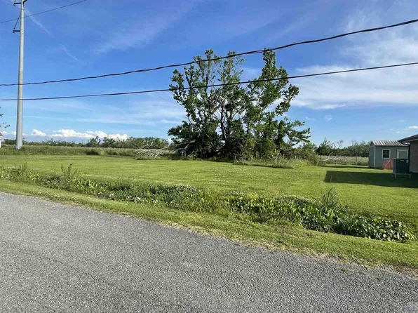E 43rd Pl, Cut Off, LA 70345