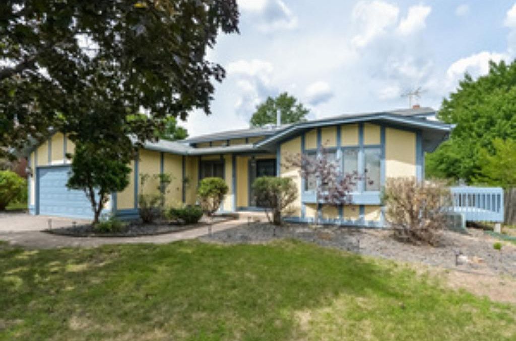 N 様 7416 74th Ave N, Brooklyn Park, MN 55428 | Zillow