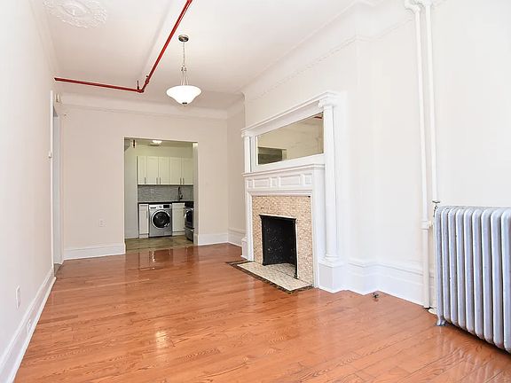 4th image of 763 St Nicholas Ave APT 4