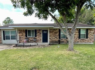 211 Mahan Ave, Wharton, TX 77488