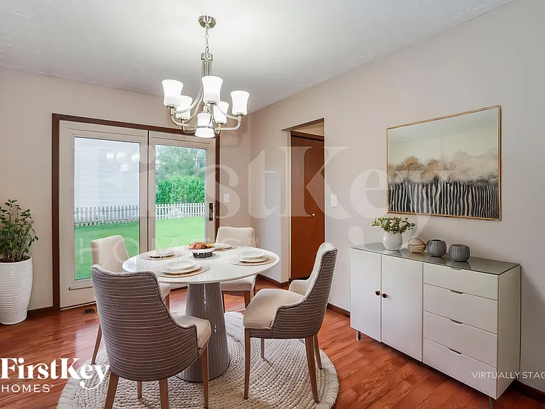4033 Erin Ln — Photo 6