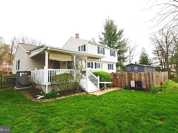 4th image of 416 Hillcrest Dr