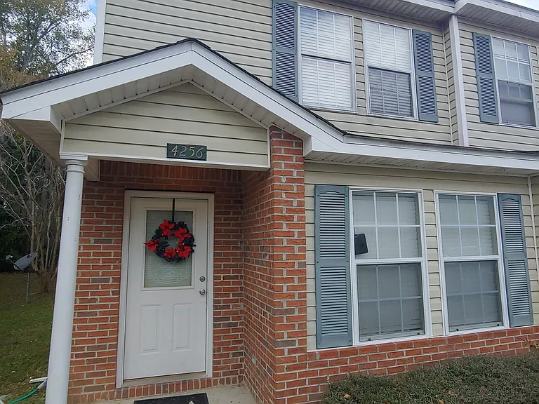 4256 Augustus Oak Ct — Photo 1