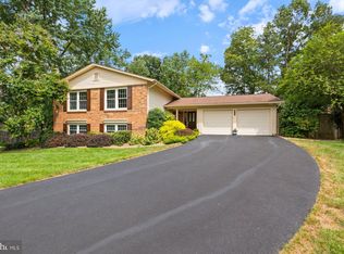 8801 Newell Ct, Springfield, VA 22153