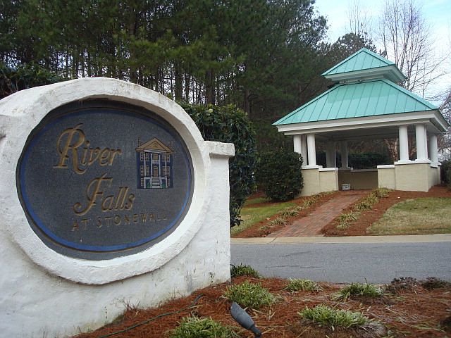 2nd image of 1004 Falling River Walk
