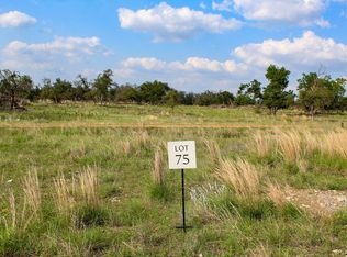 146 Apache Trce NW, Harper, TX 78631