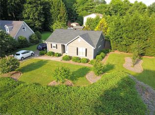 5089 Hutchins St, Winston Salem, NC 27106