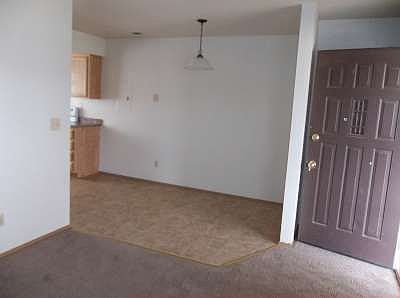 living room/dining