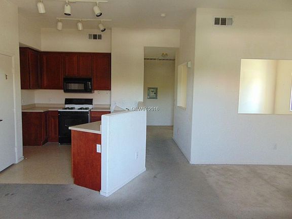 5th image of 10245 S Maryland Pkwy #273