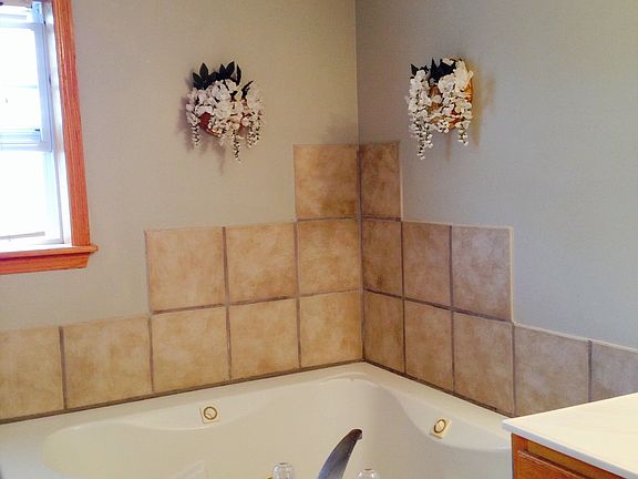 Master bath upstairs