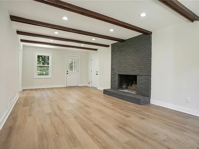 4248 Autumn Woods Ct — Photo 13